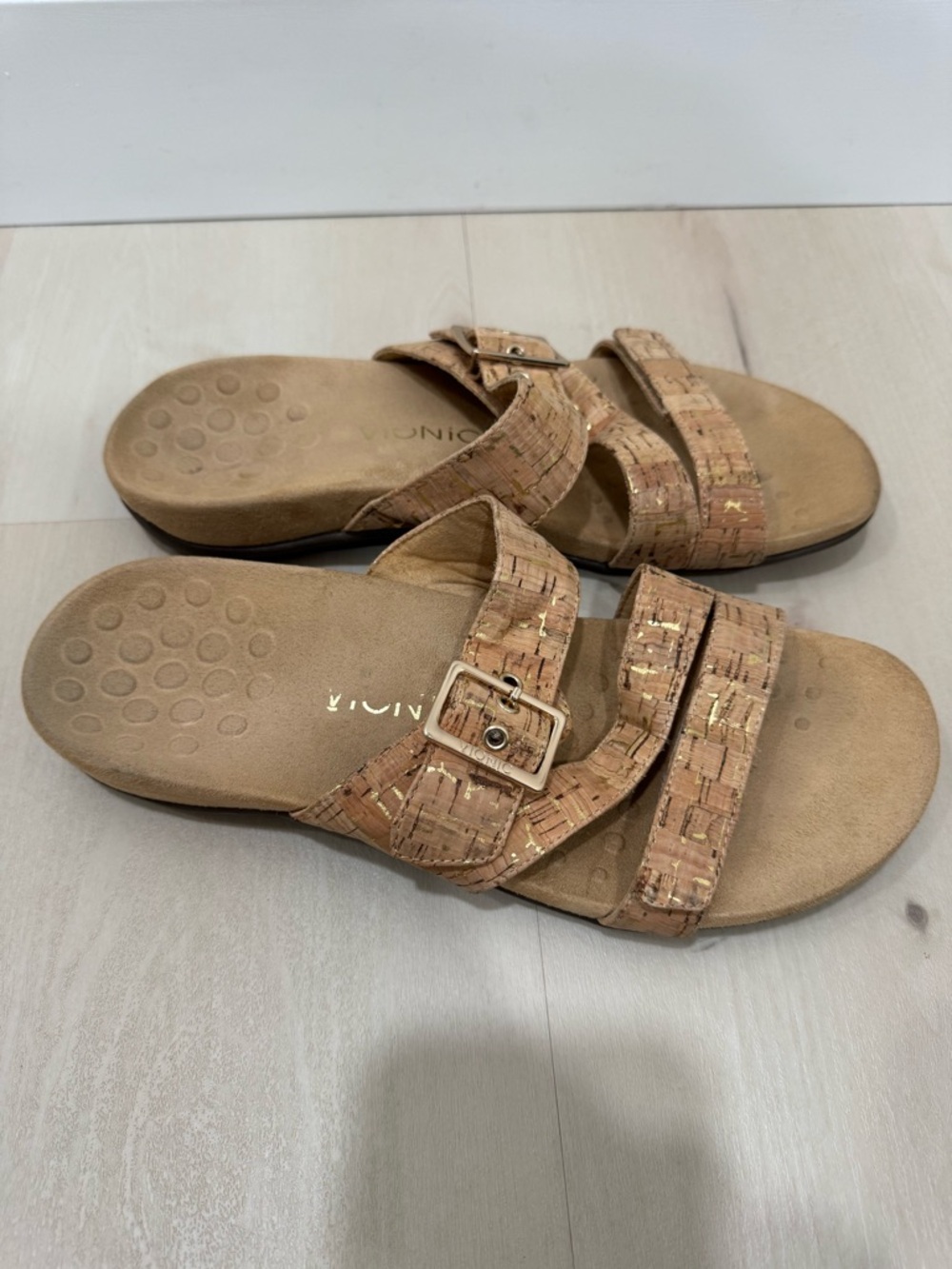 Vionic Skylar Women's 11 Adjustable Slide Orthotic Sandal Tan Cork Print Buckle